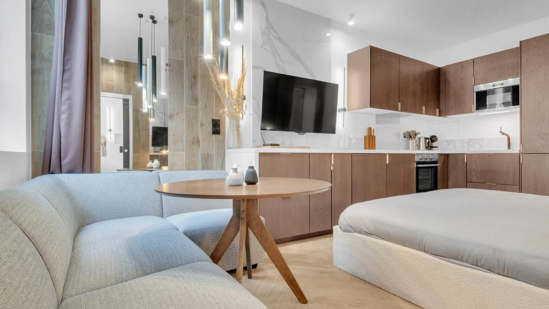 A- Aix'Capade & Spa - Jacuzzi Aix-les-Bains 0*,